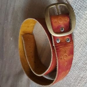 Vintage 1970's Leather Hippie Belt